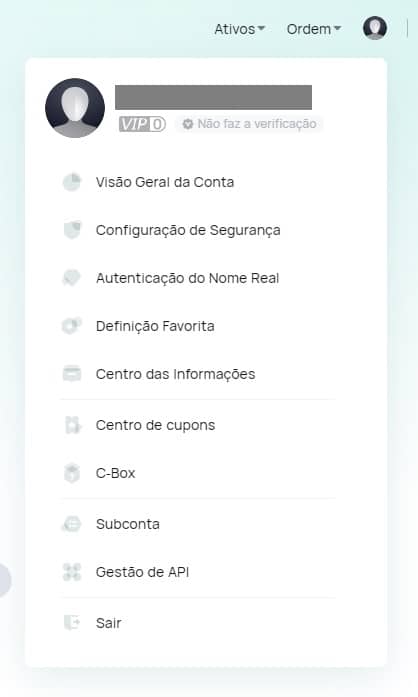 Uma vez que você preencha os dados recebidos pelo e-mail, será necessário seguir com a verificação da sua conta, enviando os documentos solicitados.